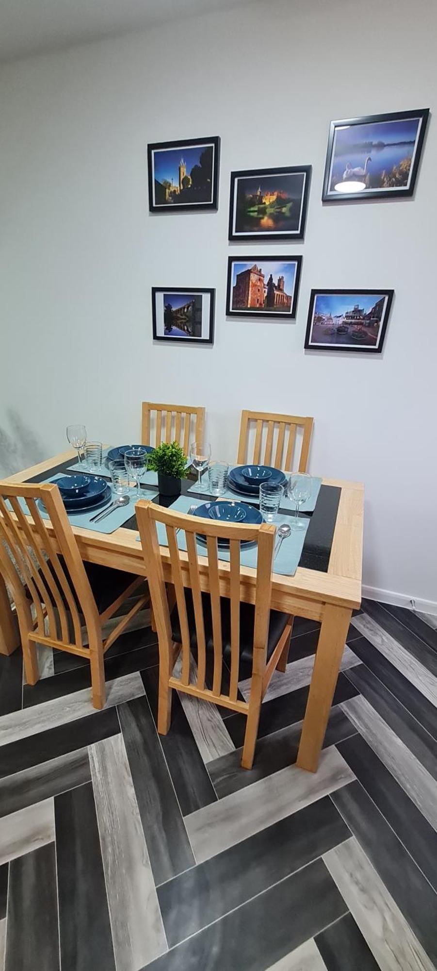 Stylish Home In Linlithgow With Free Parking Екстериор снимка